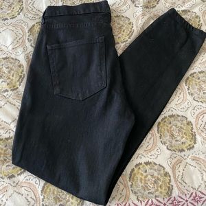 Black high waisted jeans